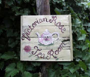 woodensign_woodsign_victorianrose_tearoom.jpg